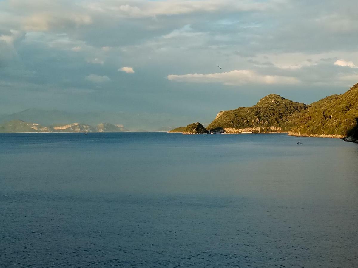 Adriatic - Apartment With Jacuzzi Sobra Екстер'єр фото