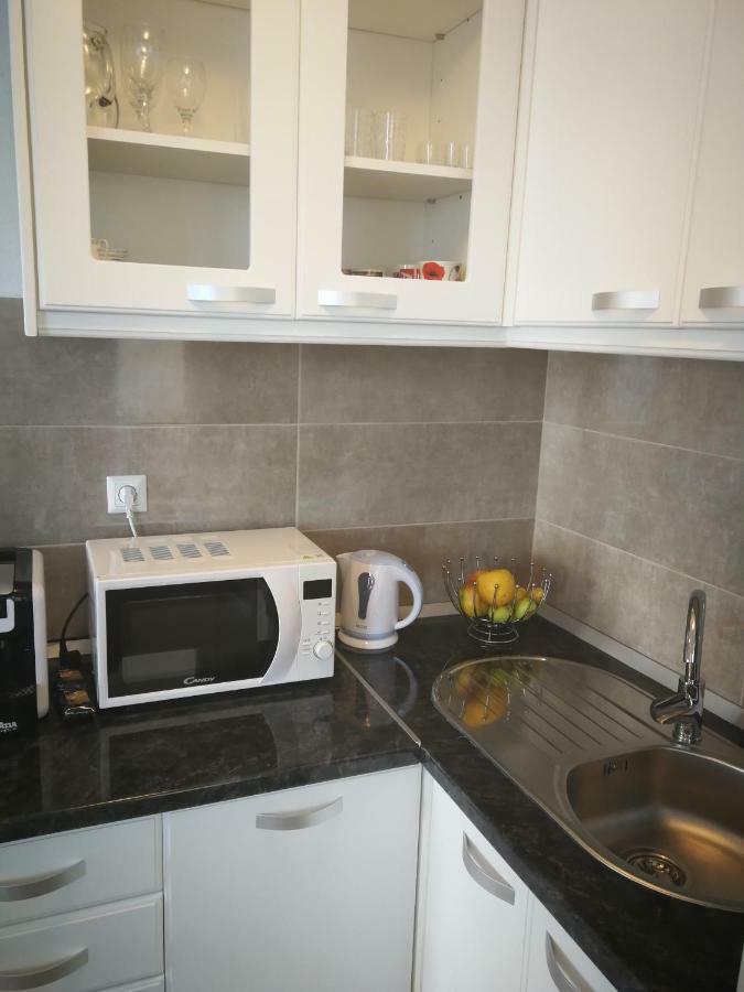 Adriatic - Apartment With Jacuzzi Sobra Екстер'єр фото